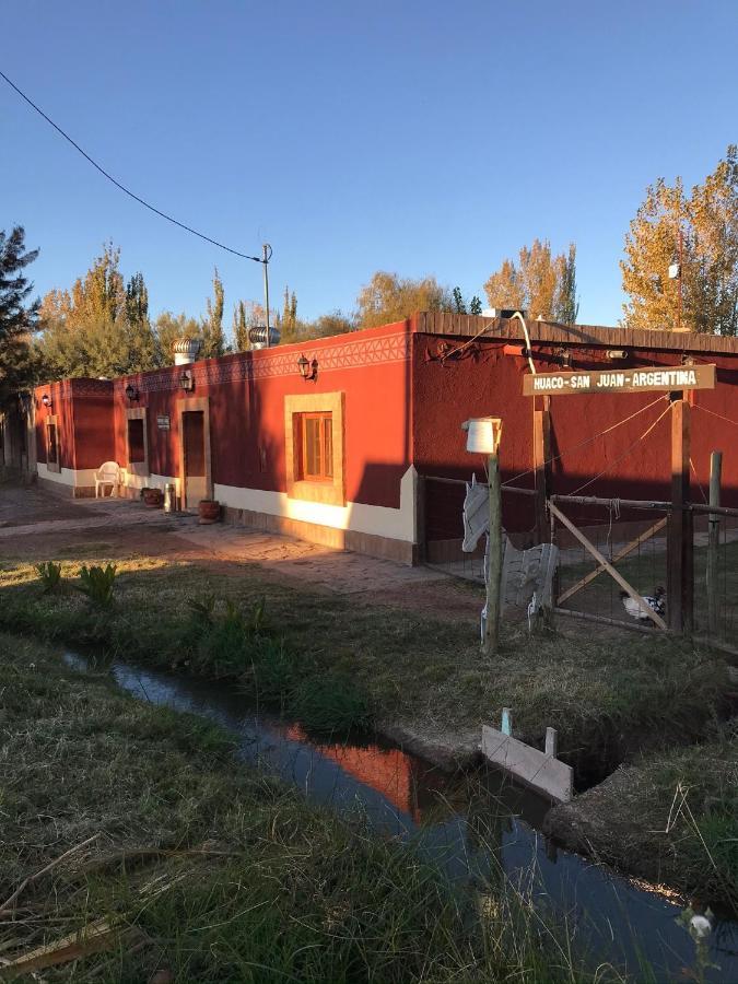 Hosteria Huaco Hotel Exterior photo